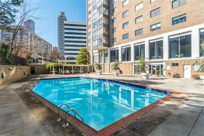 Villa Atl Downtown 2Br King Bed Free Parking Lm1902 Atlanta Esterno foto