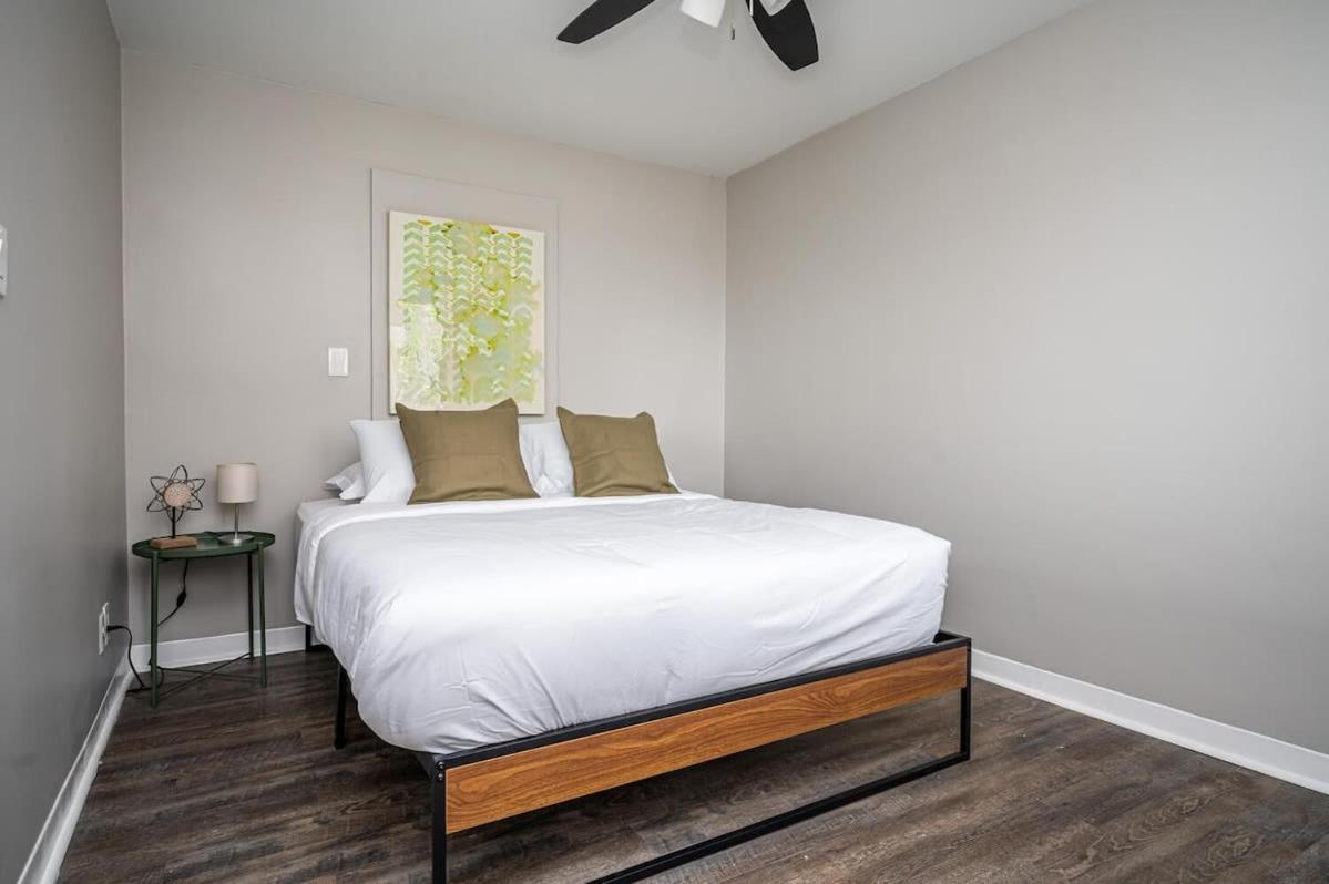 Villa Atl Downtown 2Br King Bed Free Parking Lm1902 Atlanta Esterno foto
